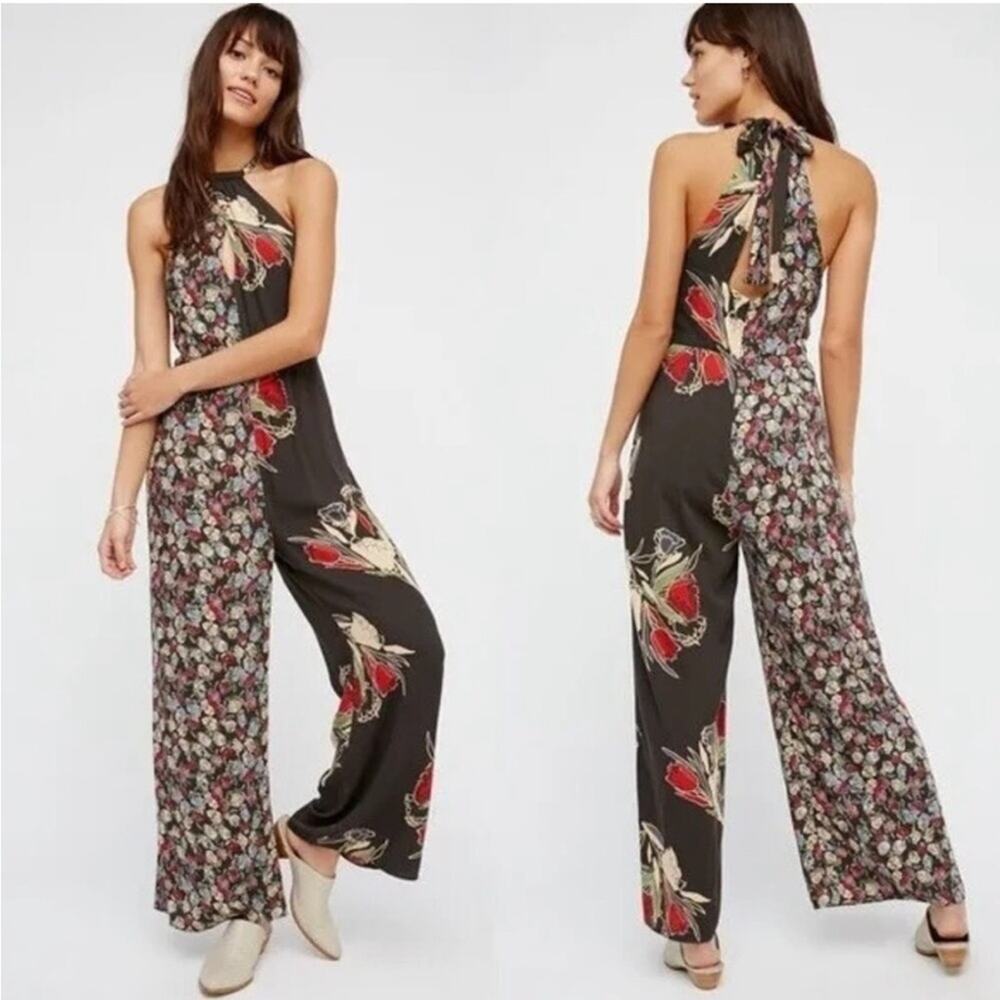 Free People The Lift Exotic charcoal gray floral halter jumpsuit size 4